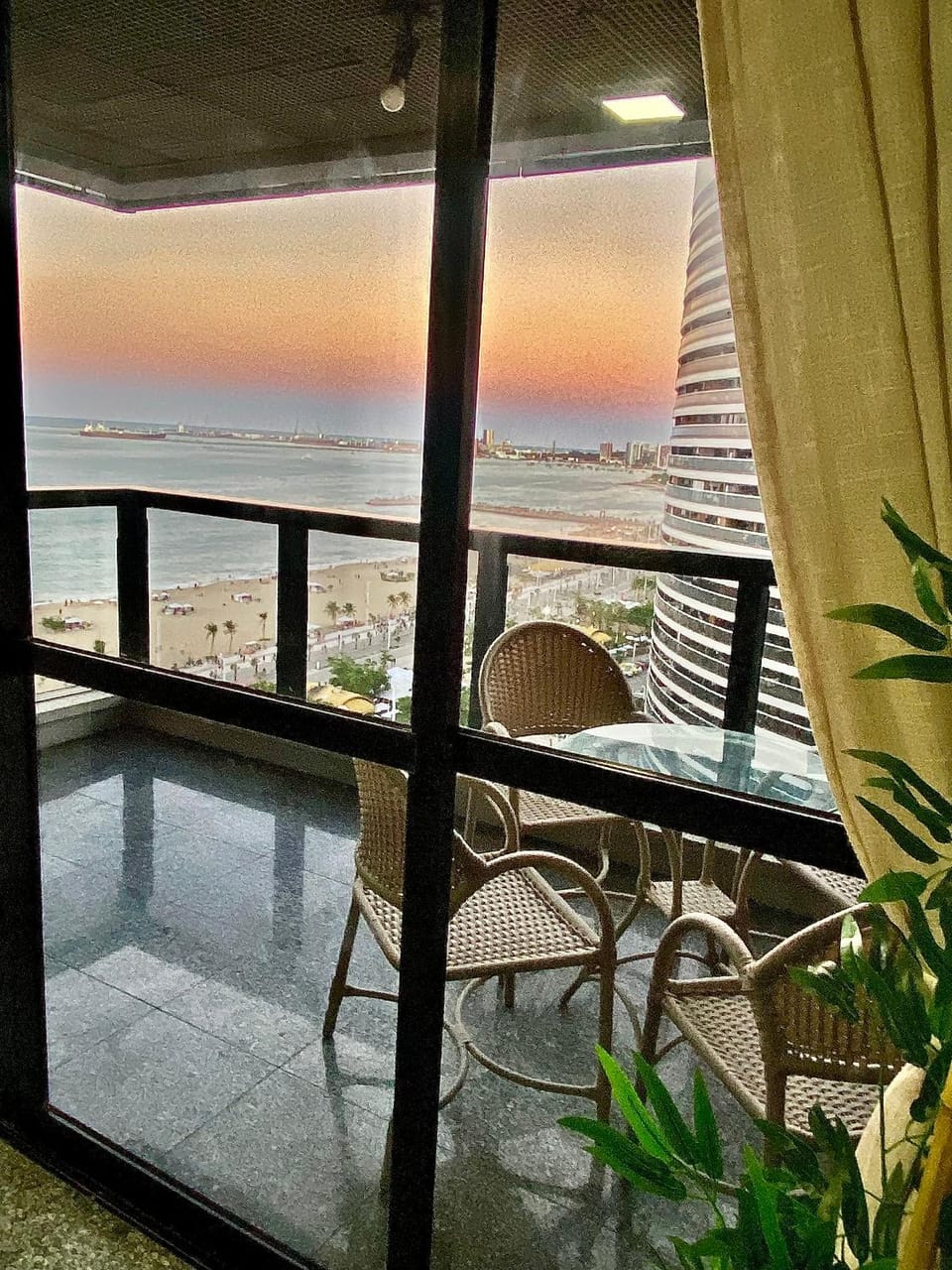 Vista mar Flat Atlântico - Av Abolição 2111 Apartment in Fortaleza