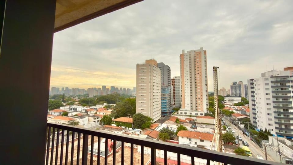 Property building, View (from property/room), City view