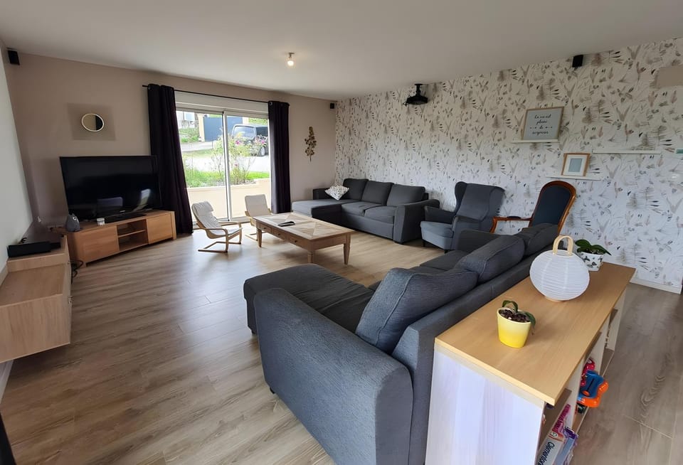 Property building, Living room