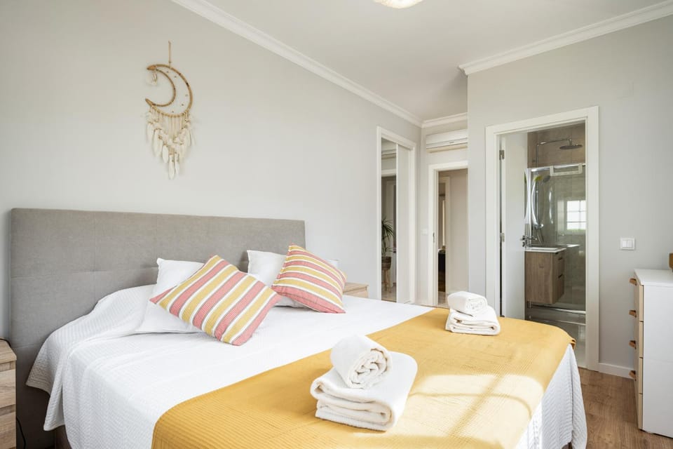 Mar e Golfe - Pool with golf view by HD Apartment in Olhos de Água