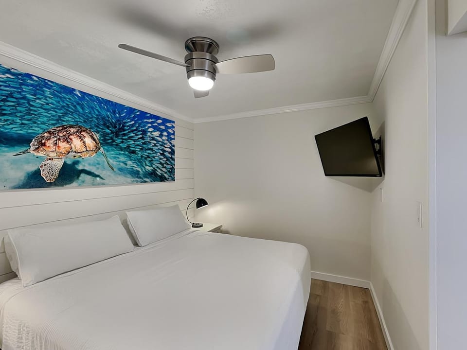 Edgewater Villa #105 Apartment in Panama City Beach
