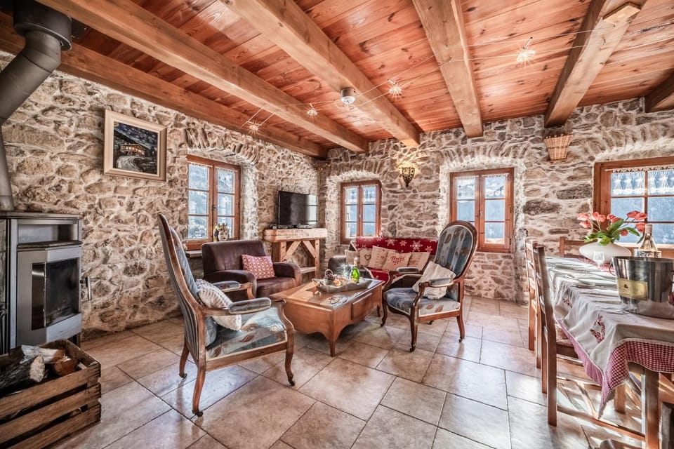 Property building, Living room