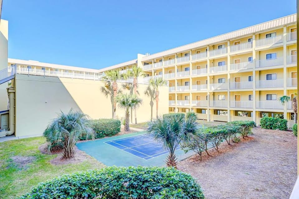 Hilton Head Resort 2111 House in Hilton Head Island
