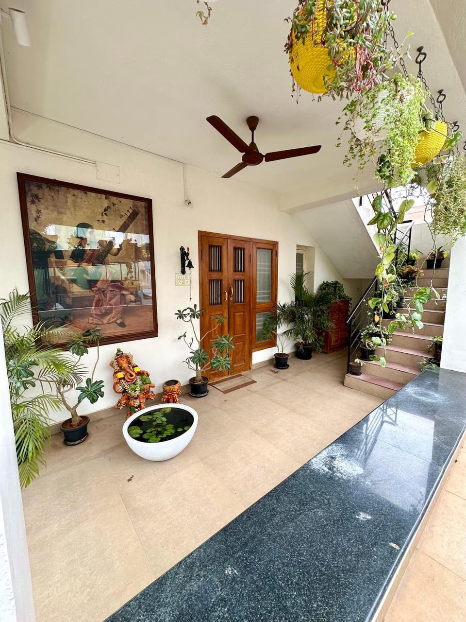 Manasas Retreat - Cozy 2BHK Near Chennai International Airport Apartment in Chennai