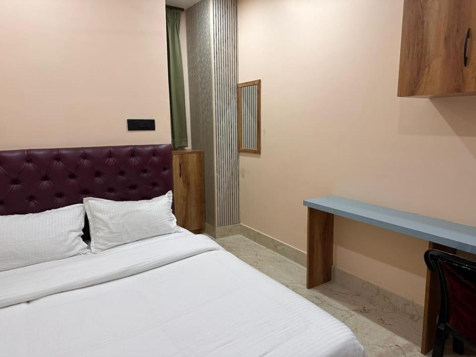 Hotel Maple Lawn Hotel in India