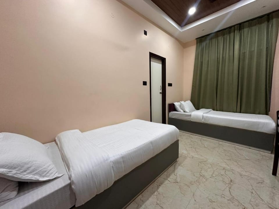 Hotel Maple Lawn Hotel in India