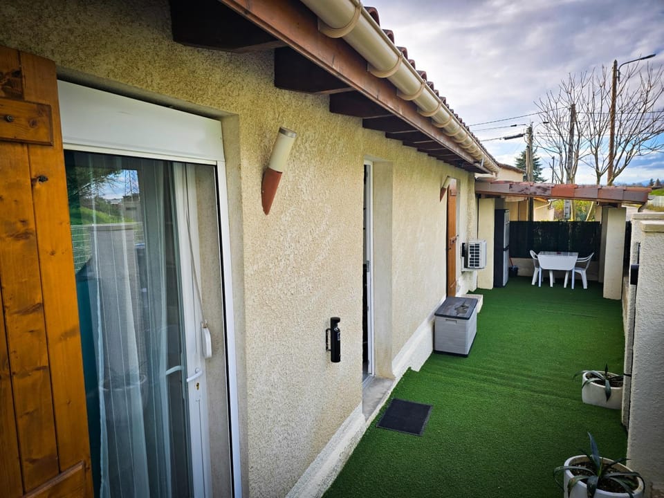 Patio, Garden, Garden view