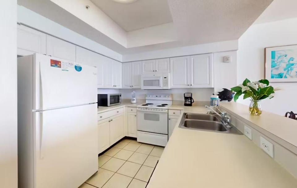 Majestic Sun 713A- Gulf Front-Seascape Resort House in Miramar Beach