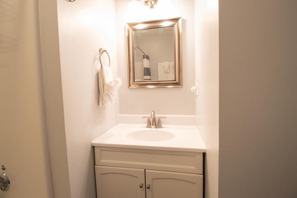 Intracoastal Cove Apartment in Folly Beach