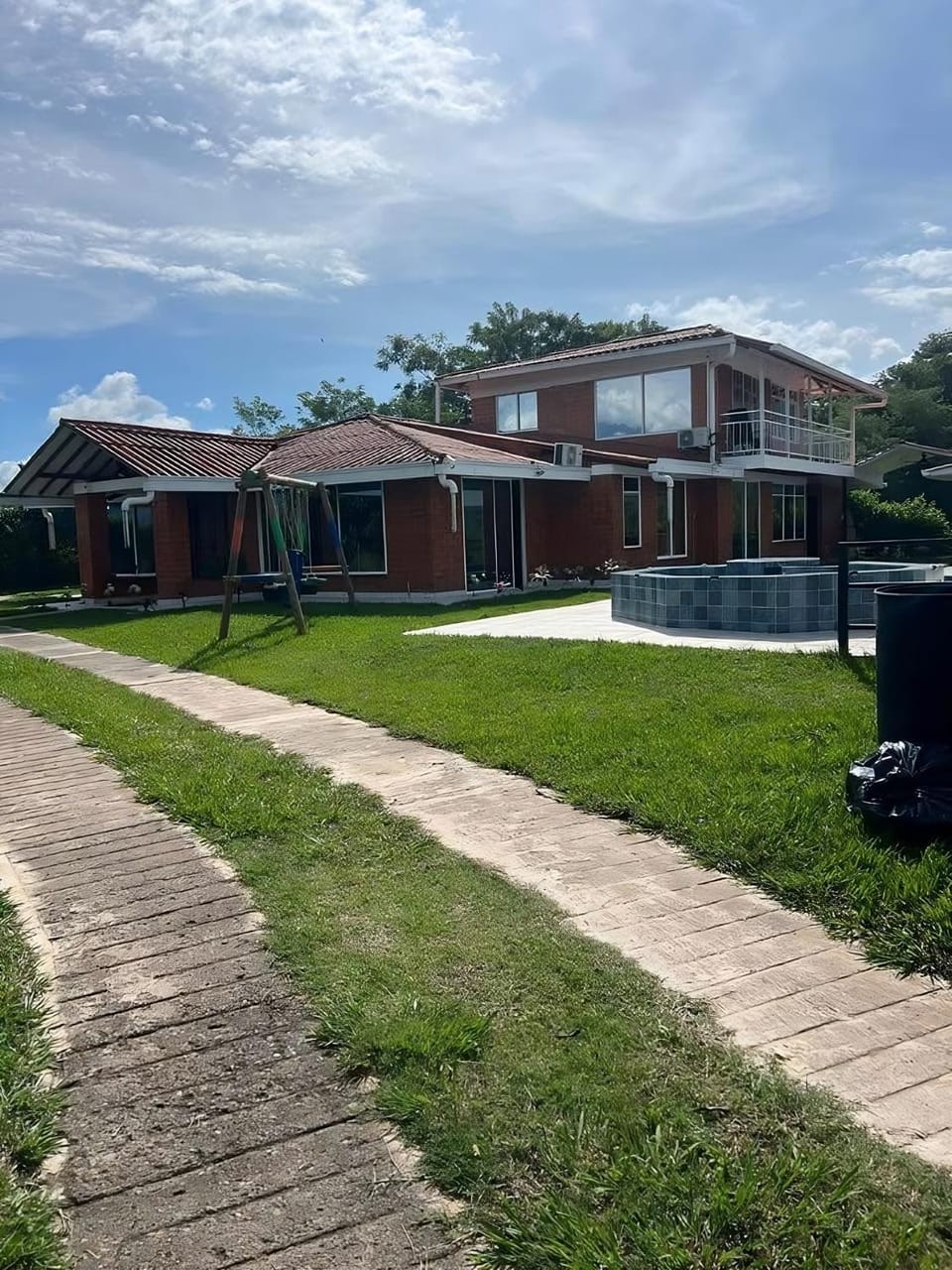 Property building, Spring, Day, Natural landscape, Garden, Garden view