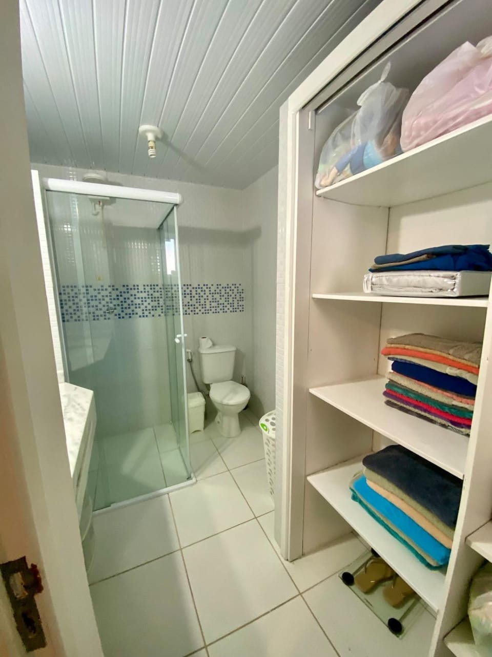 Conforto e lazer a poucos metros da praia Apartment in Florianopolis