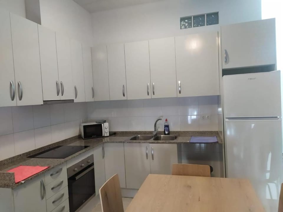 Acollidor apartament en el centre de la Rapita Apartment in Montsià