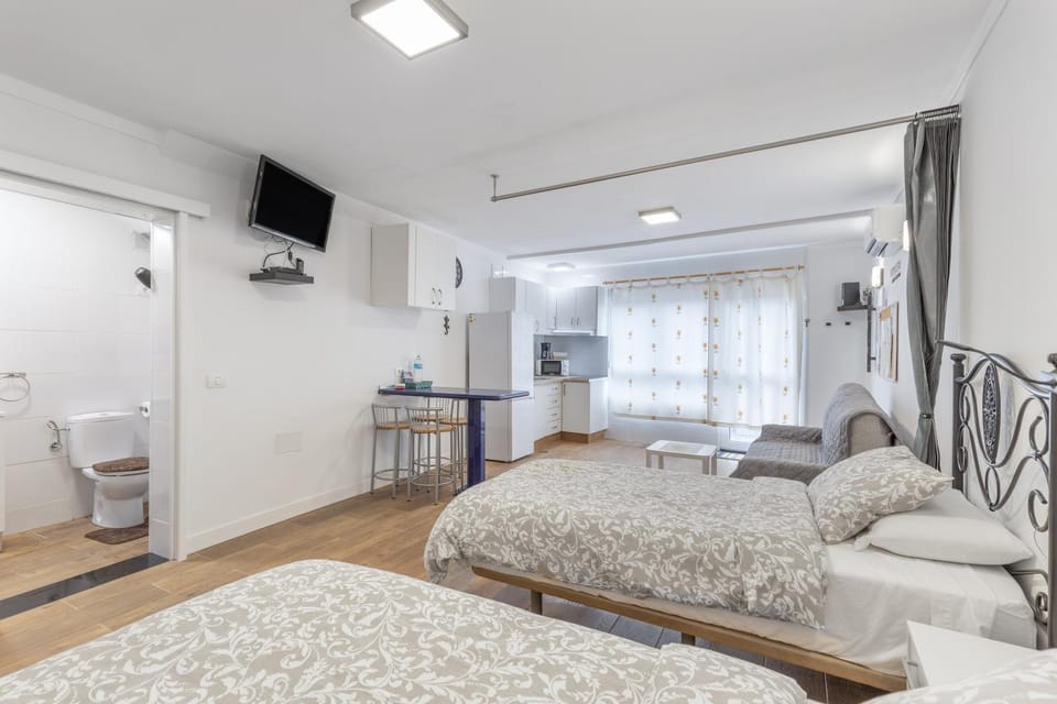 Property building, Living room, Bedroom