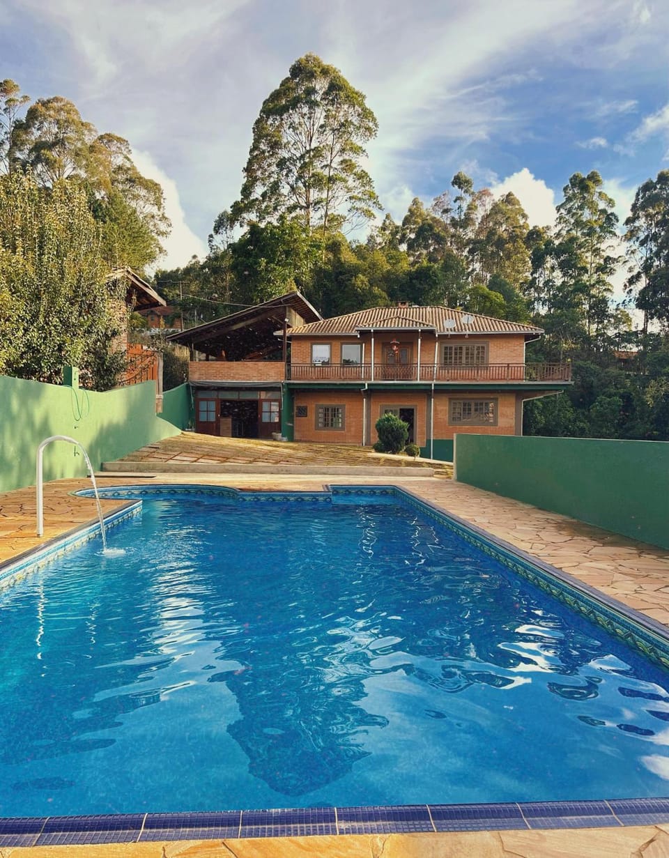 Facade/entrance, Swimming pool