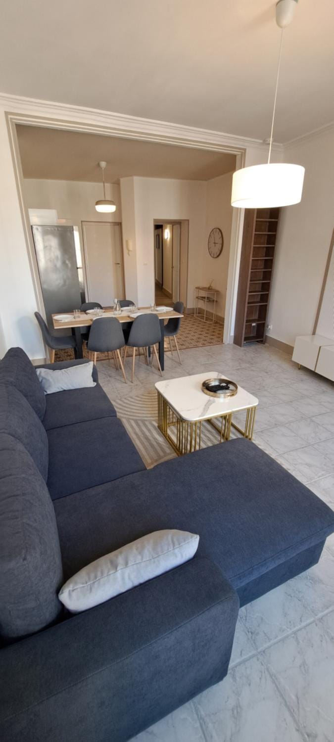 TV and multimedia, Living room, Dining area