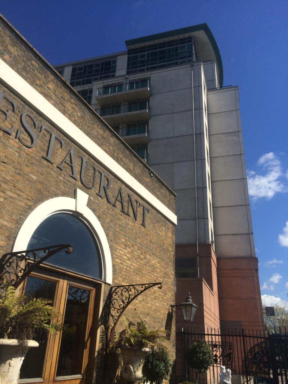 Exclusive Studio alongside River Thames Apartment in City of Westminster