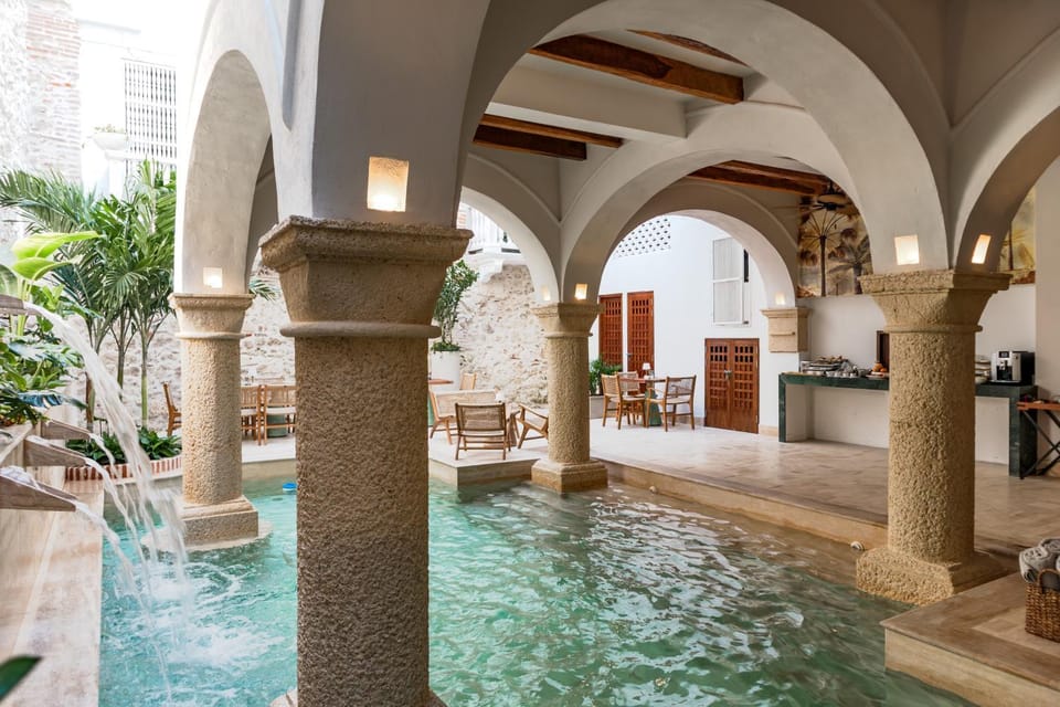 Patio, Pool view, Swimming pool