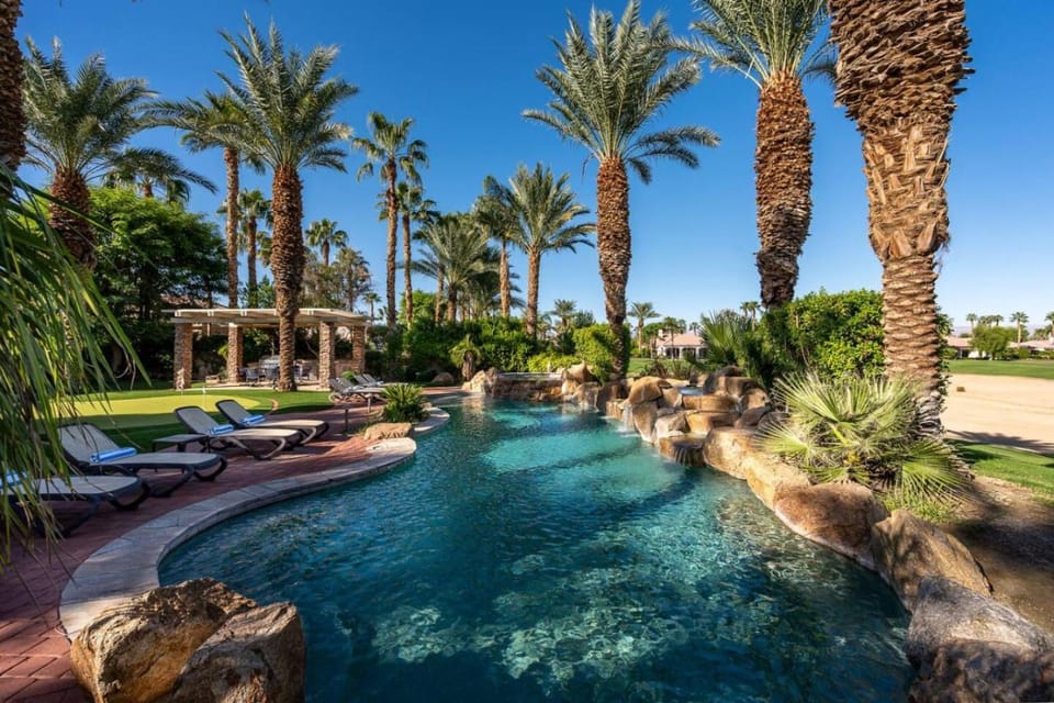 Garden, Pool view, Swimming pool