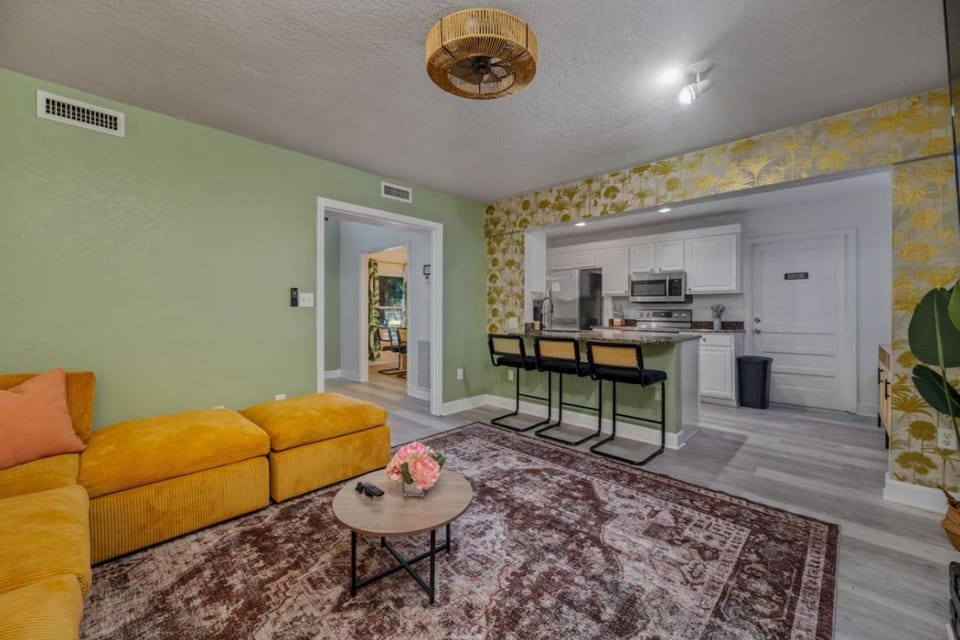 Family Retreat with Game Room and Fireplace House in Auburndale