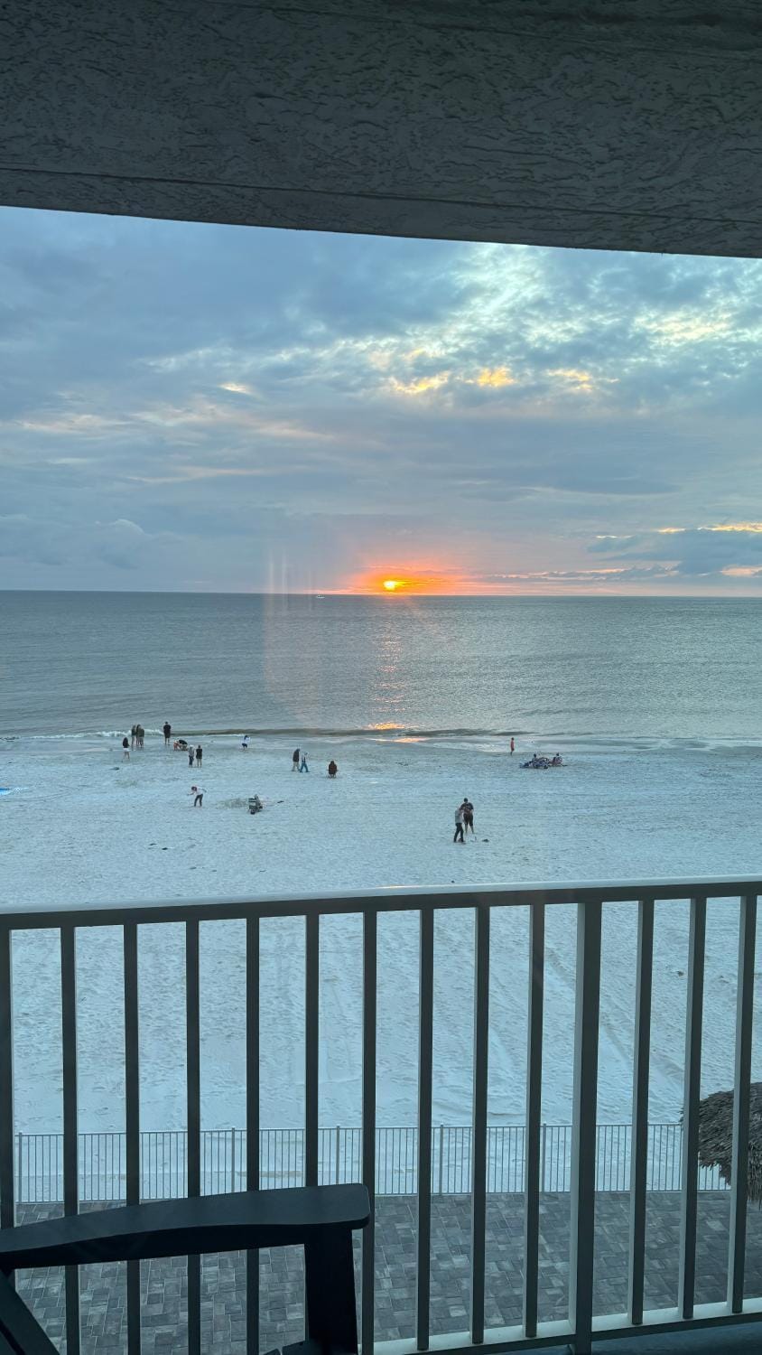 Natural landscape, View (from property/room), Balcony/Terrace, Beach, Sea view, Sunset