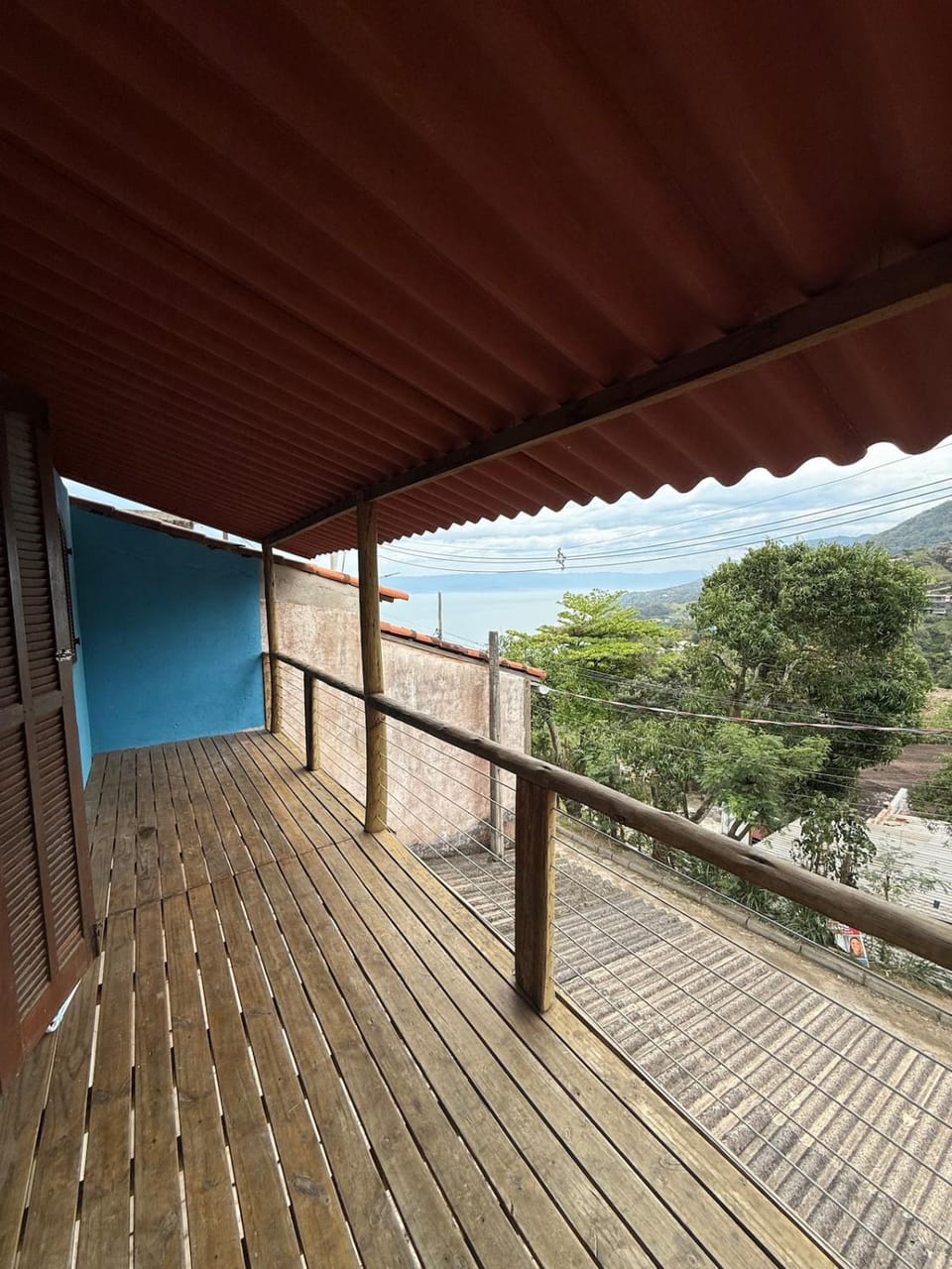 Charming Chalet Village Historic Center House in Ilhabela