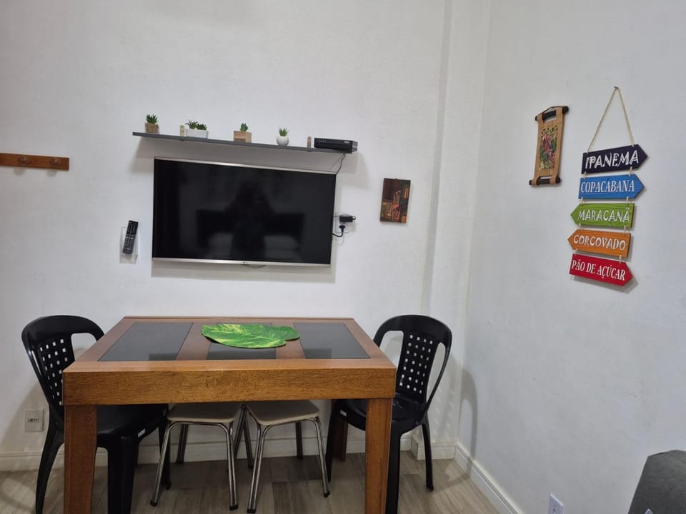 TV and multimedia, Dining area