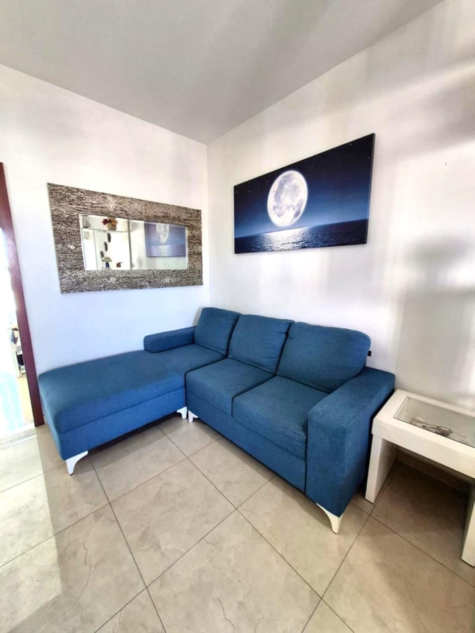 Communal lounge/ TV room, TV and multimedia