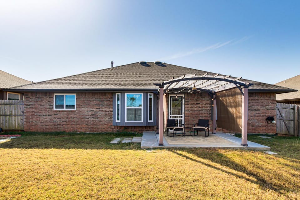 4 Mi to OU Campus & Stadium! Suburban Norman Home House in Norman