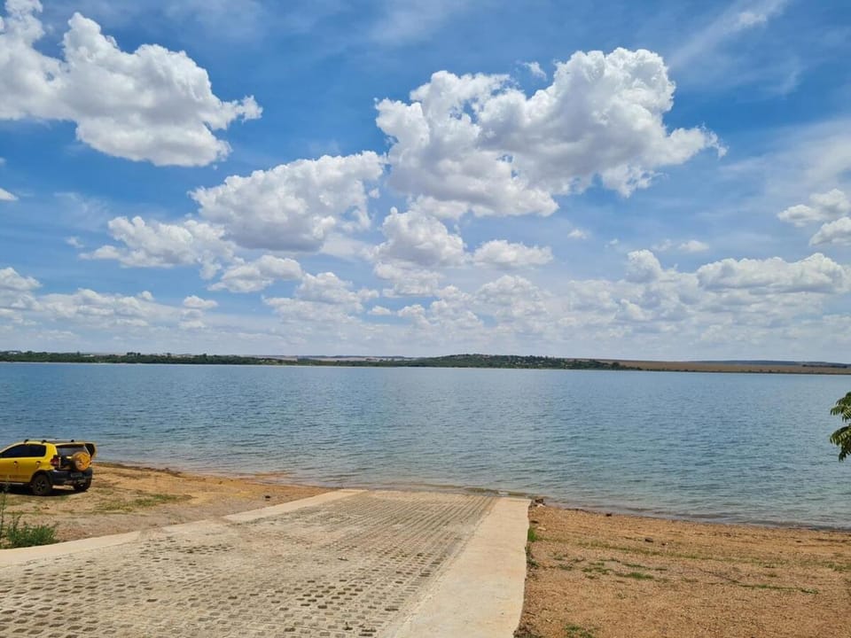 Casa de alto padrao na beira do lago Corumba IV House in State of Goiás