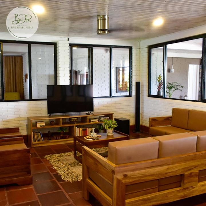 Communal lounge/ TV room, Living room, Evening entertainment
