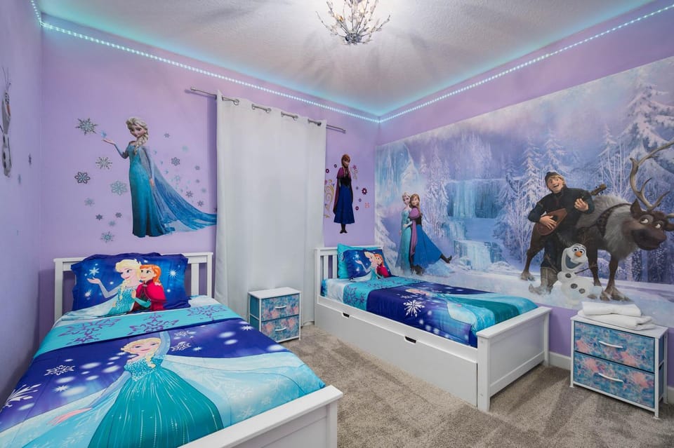 Family villa w pool water park & hot tub House in Kissimmee