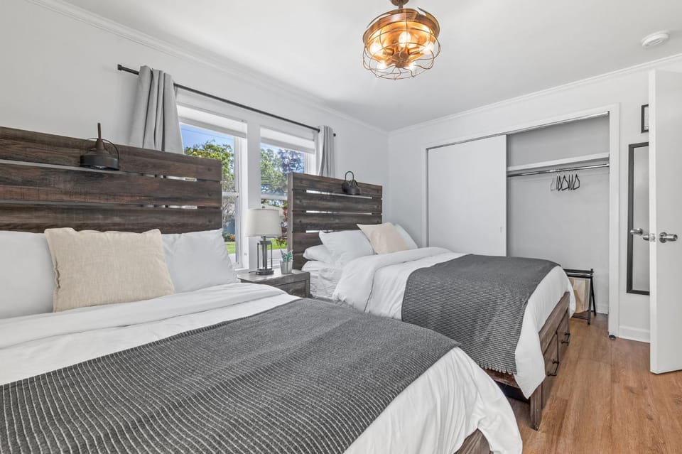BR with Private Pool Near Downtown & Beach House in Vilano Beach