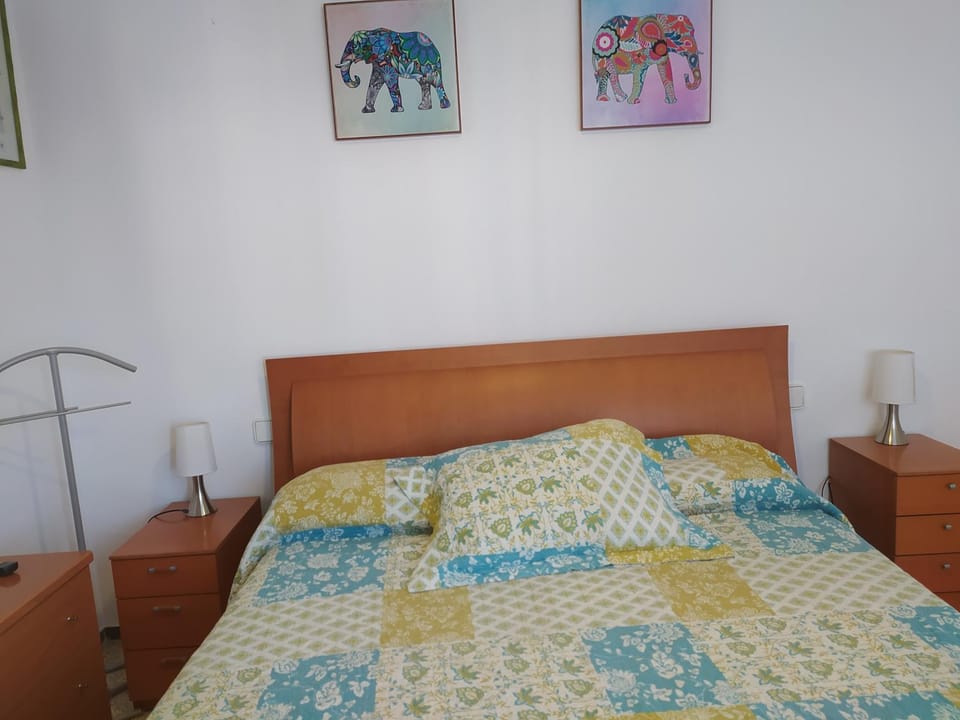Atico Isaac Albeniz Apartment in La Pineda