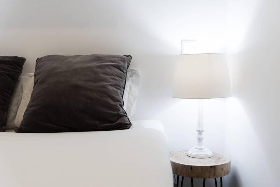 Cantinho do Porto - Metro 1 Minute Away Apartment in Porto