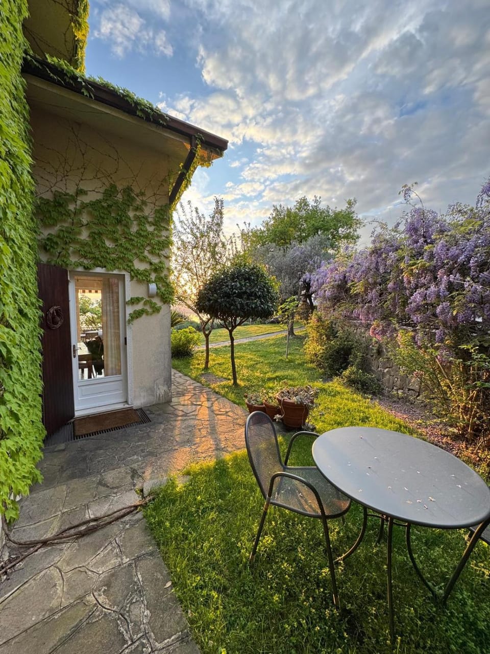 Property building, Garden