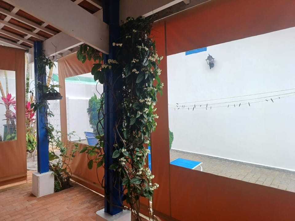 Arco-íres do Sheyke House in Peruíbe