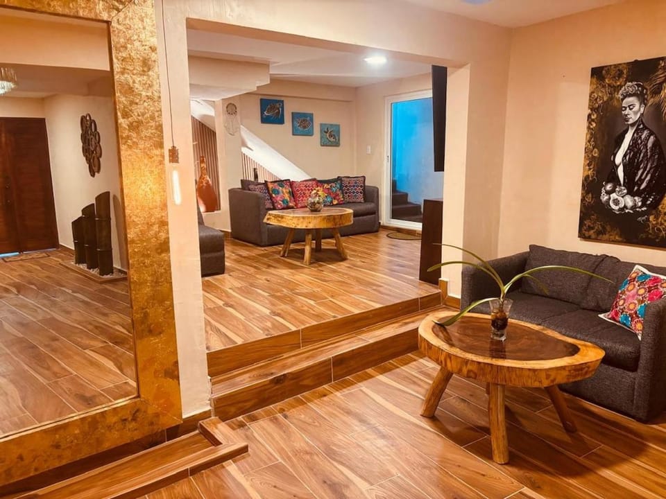 Villa Lol Tun Breakfast and Beach Club Included House in Isla Mujeres