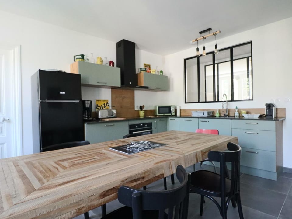 Appartement rénové à La Bourboule, 6 pers., 3 chambres Apartment in Auvergne-Rhône-Alpes