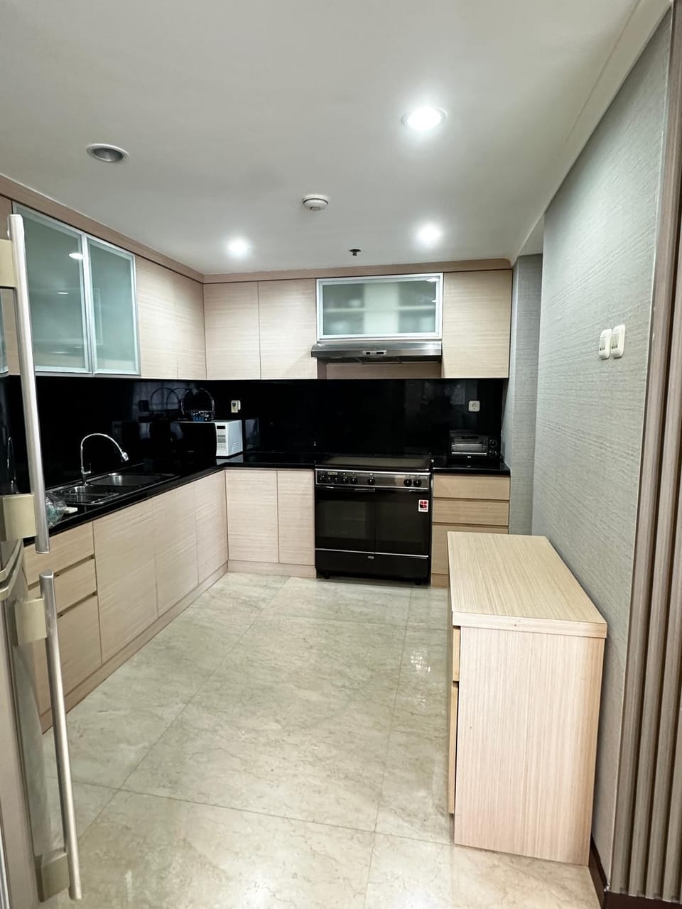 3br modern sudirman tower condominum next to mall lippo nusantara Apartment in South Jakarta City