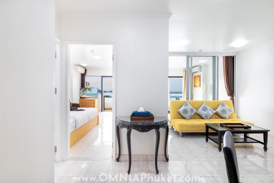 OMNIAPHUKET - Sea View Patong Tower - Top Location & Sea View House in Patong