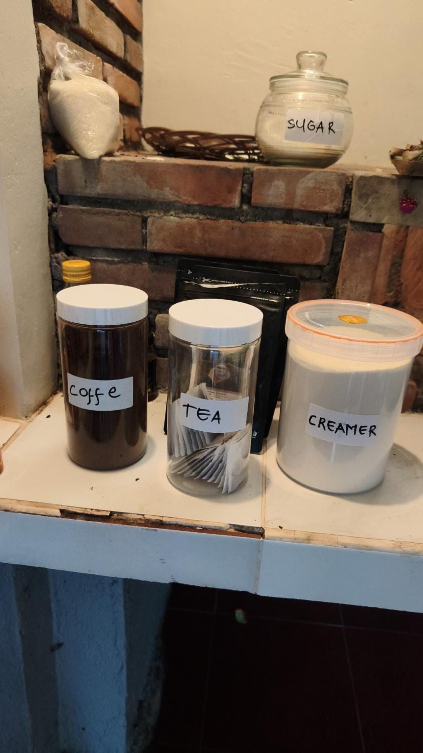 Coffee/tea facilities, Kitchen or kitchenette