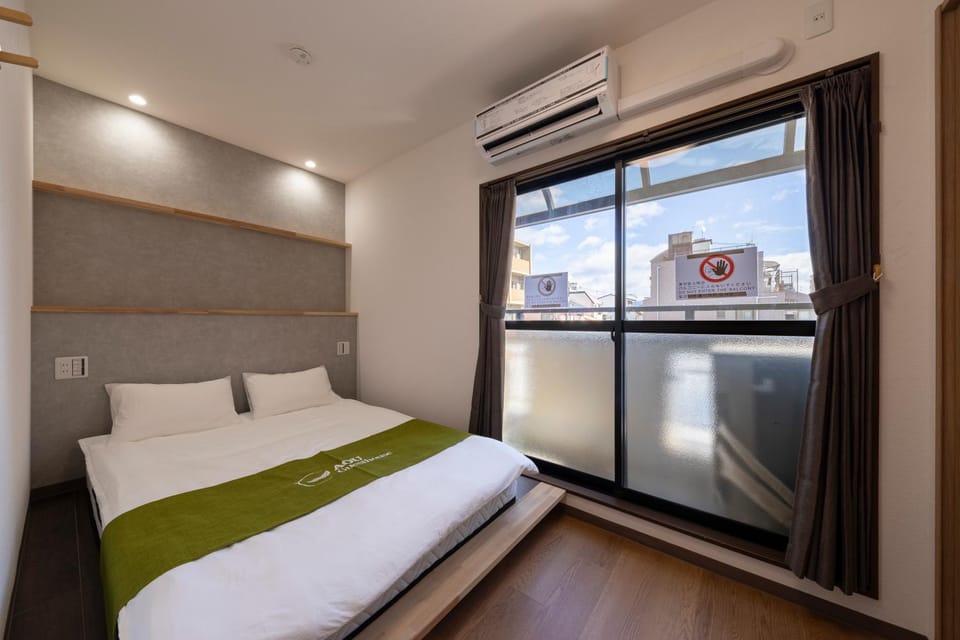 Bed, Photo of the whole room, Bedroom, air conditioner