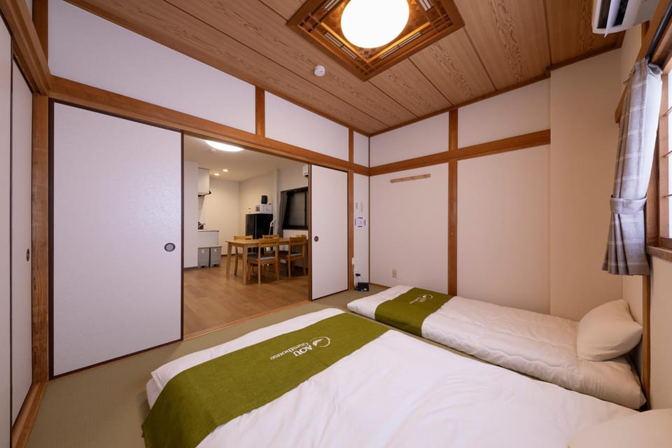 Bed, Living room, Photo of the whole room, Seating area, Bedroom, wardrobe