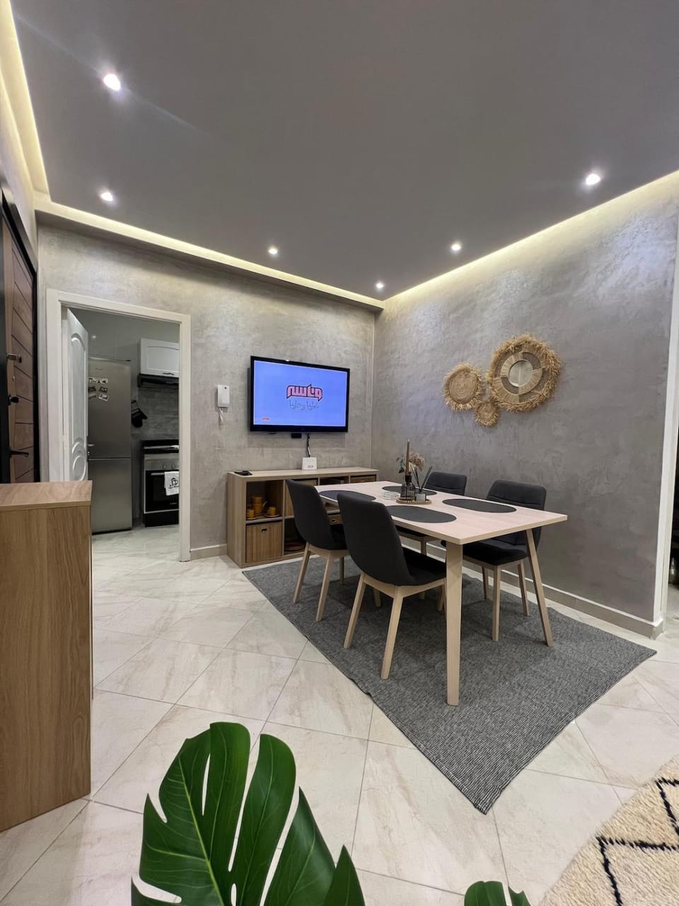 Central Tangier 2BR, Cozy, Near Beach and Airport Apartment in Tangier