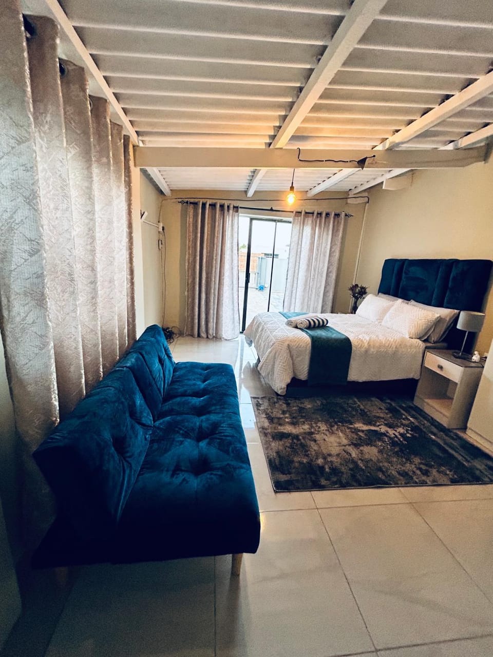 Enez Place Apartment in Port Elizabeth