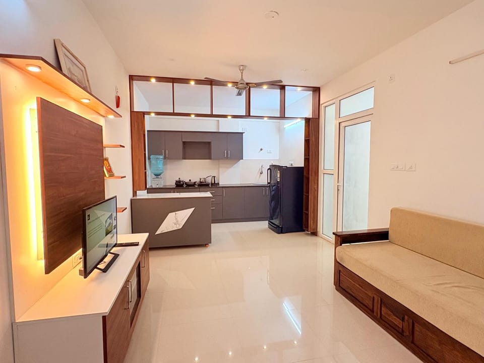 Kitchen or kitchenette, Photo of the whole room, Dining area