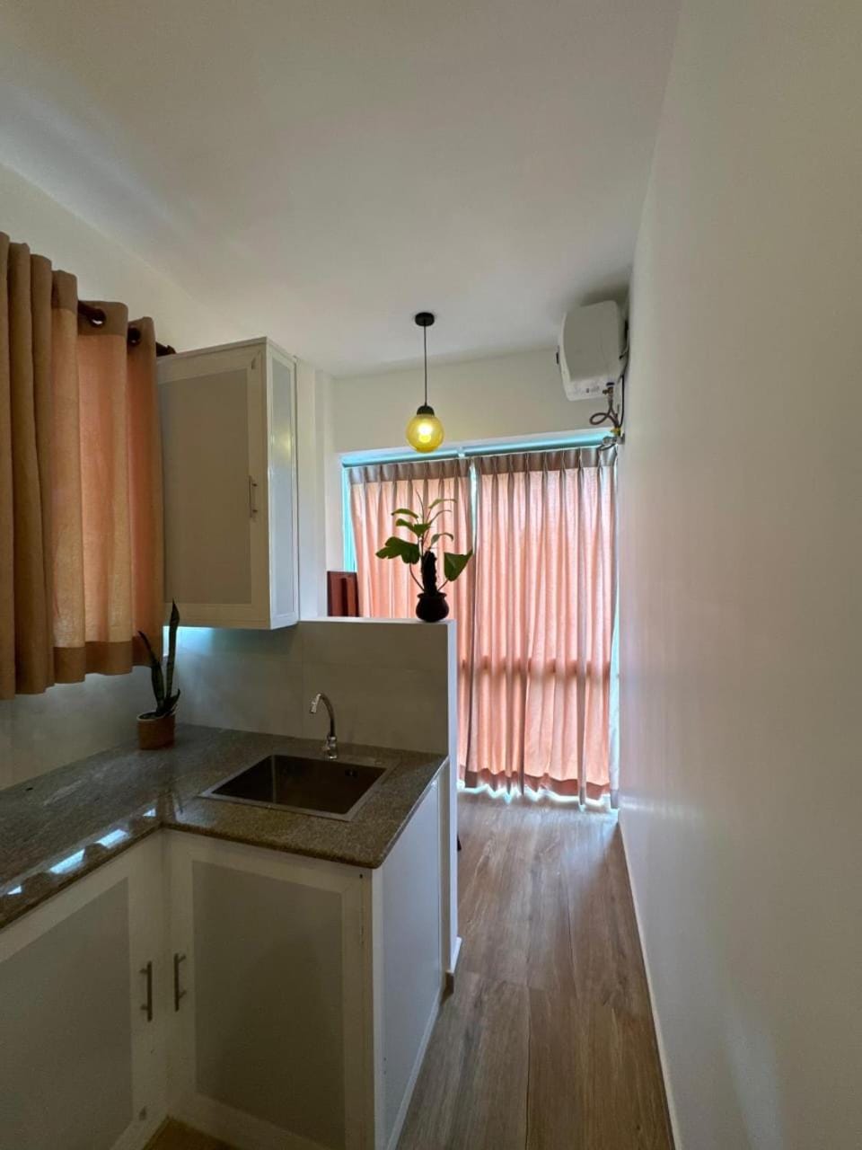 Euphoria Villa Apartment in Hikkaduwa