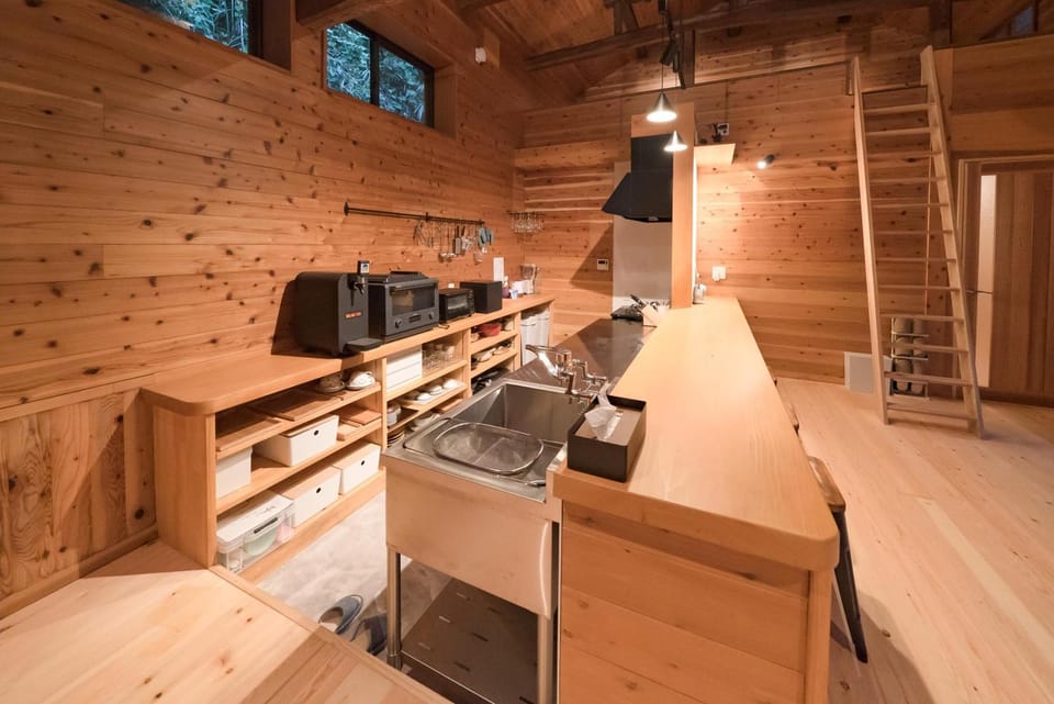 Kitchen or kitchenette