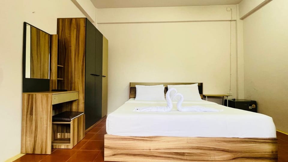 Daisy House Patong Apartment in Patong