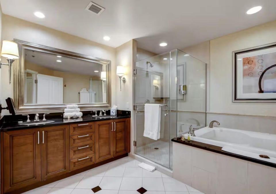30th Floor Strip Views MGM Signature Apartment hotel in Las Vegas Strip